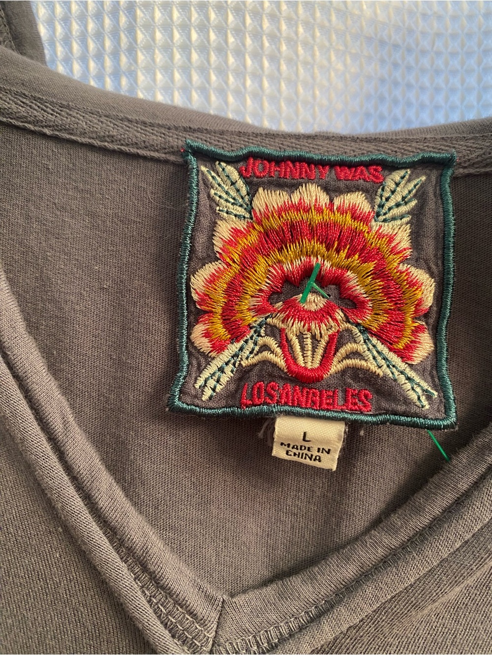 Johnny Kia Beach Hooded Tunic with Multicolor Embroidery - Picture 4 of 8